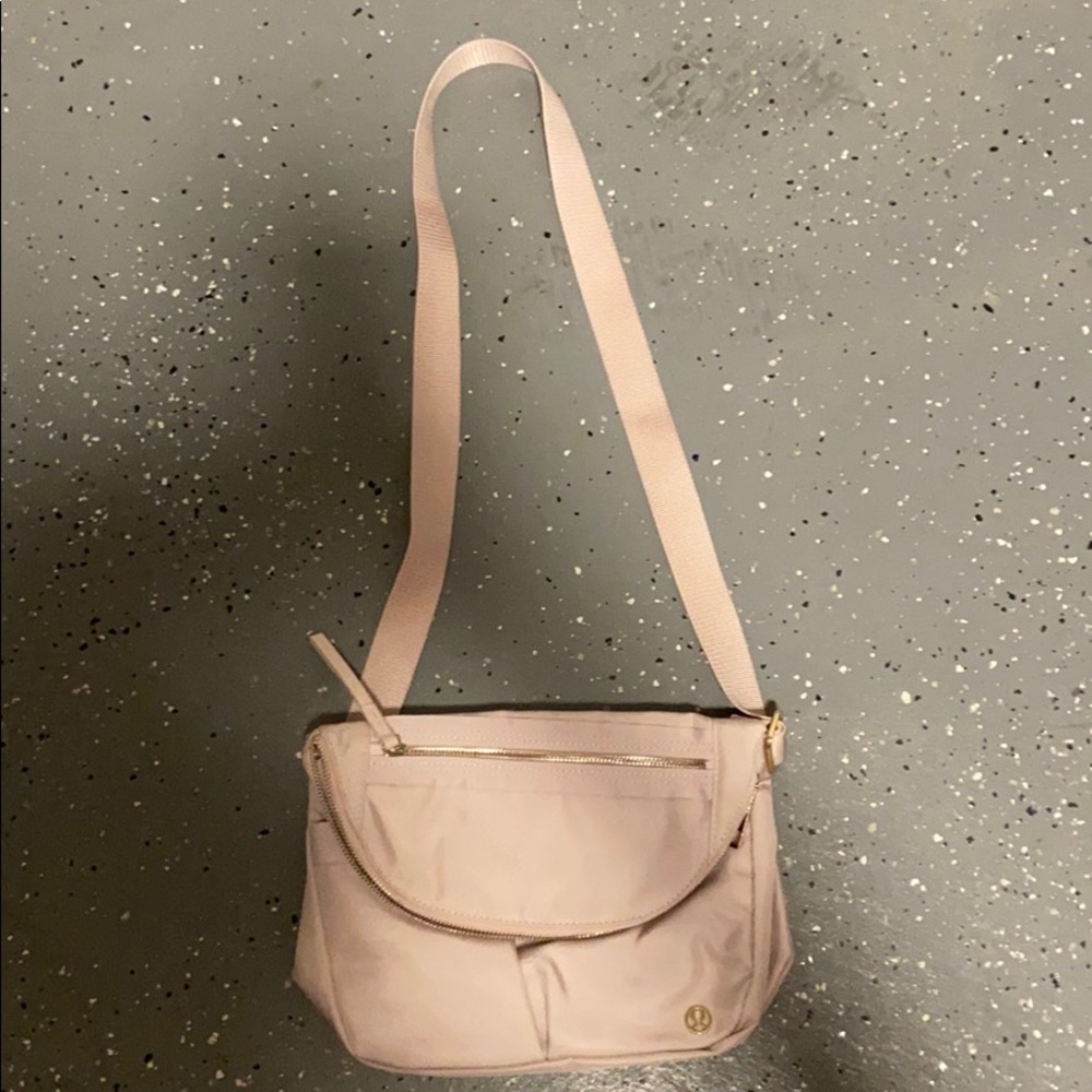 LULULEMON bag